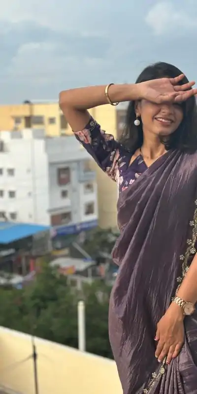 AC Gold Crush Purple Gold Crush with Lace Border & Lace Work Saree . Festive Deal ₹2599. Delivery 4-6 Working Days. Shop now. | Creative Sarees, Embroidered Sarees, Bollywood Sarees, Designer Sarees, Ethnic Saree, Modern Digital sarees, Party Wear Sarees, Sarees