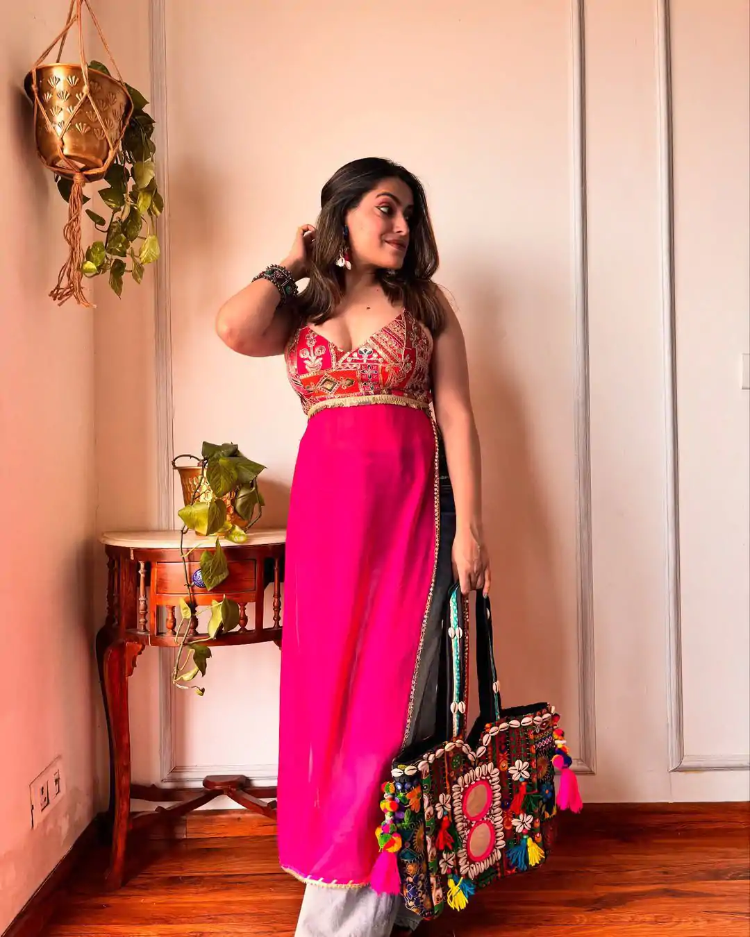 LG 655 Red Georgette with Embroidery Work Kurti . Wedding, Party, Festive, Events, Festive Deal ₹1599. Delivery 4-6 Working Days. Shop now. | Bollywood Kurti, Creative Kurtis, Designer Kurti, Kurti, Party Wear Kurti, Selfie Kurti