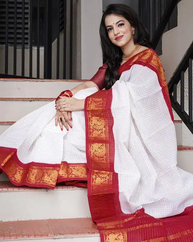 KP 3025 Red Soft Lichi Silk Saree Perfect for Wedding, Party, Baby Shower, Onam, Durga Puja . Available at ₹1449 only. Delivery 4-6 Working Days. | Embroidered Sarees, Bollywood Sarees, Creative Sarees, Designer Sarees, Ethnic Saree, Modern Digital sarees, Party Wear Sarees, Sarees