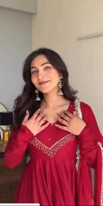 VLM 238 Red in Star Georgette. Lace Work Gown Wedding, Party, Festive, Events at ₹1999 only. Delivery 4-6 Working Days. Shop now. | Bollywood Gowns, Creative Gowns, Designer Gowns, Embroidered Gowns, Gowns, Party Wear Gowns