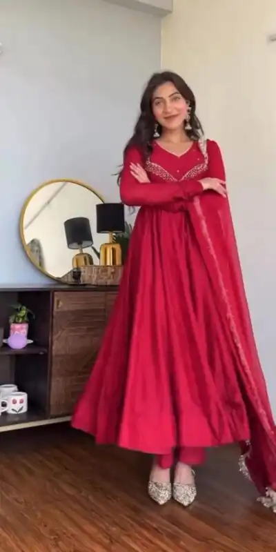 VLM 238 Red in Star Georgette. Lace Work Gown Wedding, Party, Festive, Events at ₹1999 only. Delivery 4-6 Working Days. Shop now. | Bollywood Gowns, Creative Gowns, Designer Gowns, Embroidered Gowns, Gowns, Party Wear Gowns