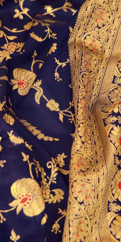 KP 1029 Royal Blue Soft Banarsari Silk Saree Perfect for Wedding, Party, Lohri, Eid, Reception – . Available at ₹1549 only. Delivery 4-6 Working | Creative Sarees, Embroidered Sarees, Bollywood Sarees, Designer Sarees, Ethnic Saree, Modern Digital sarees, Party Wear Sarees, Sarees