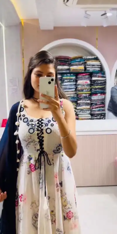 ZSR 3147 White Georgette Butti With Digital Print And Mirror Work Perfect for Wedding, Party, Engagement, Holi, Cultural Events 2099/- only | Bollywood Gowns, Creative Gowns, Designer Gowns, Embroidered Gowns, Gowns, Party Wear Gowns