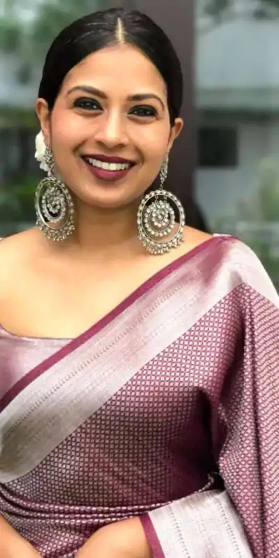 KP 4040 Wine Soft Lichi Silk Saree Perfect for Wedding, Party, Ethnic Day, Raksha Bandhan, Temple Visit – . Exclusive Offer ₹1299. Delivery 4-6 Working D | Creative Sarees, Embroidered Sarees, Bollywood Sarees, Designer Sarees, Ethnic Saree, Modern Digital sarees, Party Wear Sarees, Sarees