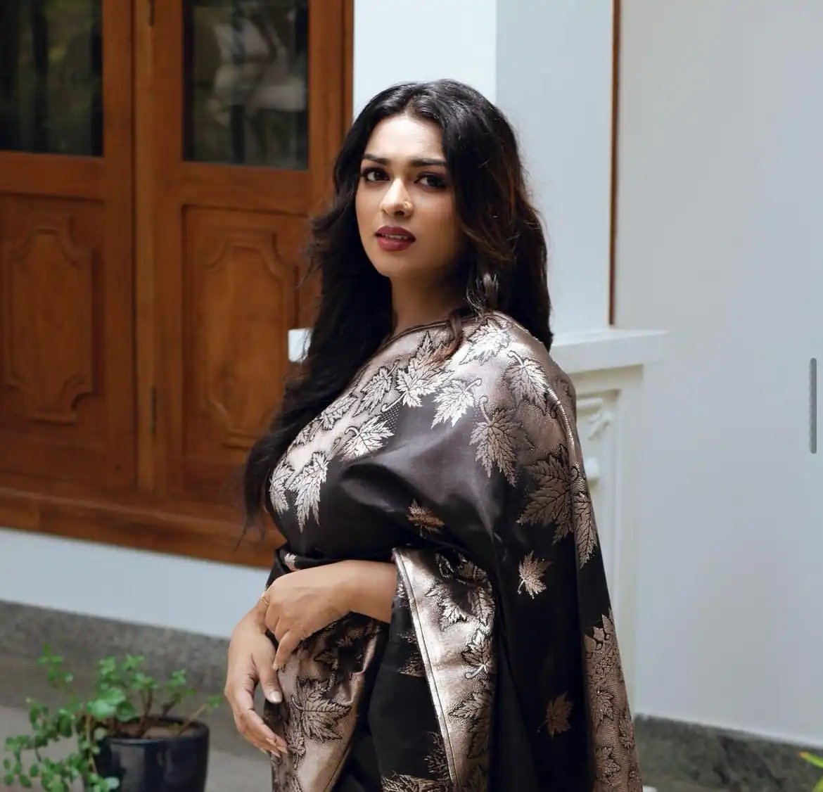 KPR 199 Black Color Soft Lichi Silk Saree with Lace Work & Lace Border. Get it for ₹1349. Delivery 4-6 Working Days. Shop now. | Creative Sarees, Embroidered Sarees, Bollywood Sarees, Designer Sarees, Ethnic Saree, Modern Digital sarees, Party Wear Sarees, Sarees