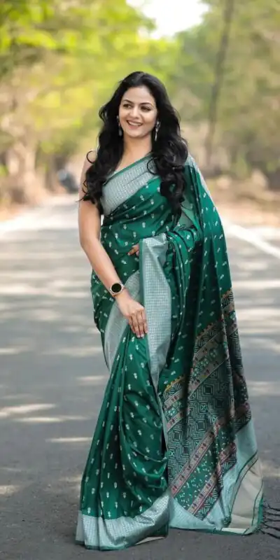 KPR 229 Green in Soft Lichi Silk Lace Border & Lace Work Saree . Special Price ₹1399. Delivery 4-6 Working Days. Shop now. | Creative Sarees, Embroidered Sarees, Bollywood Sarees, Designer Sarees, Ethnic Saree, Modern Digital sarees, Party Wear Sarees, Sarees