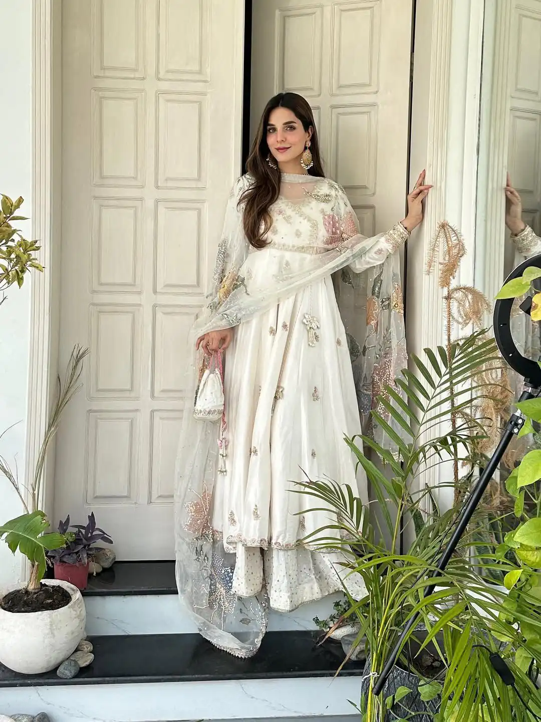 LG 2018 Off White Chinon Gown Perfect for Wedding, Party, Makar Sankranti, Anniversary, Ethnic Day – . Grab it for ₹2399. Delivery 4-6 Working Day | Bollywood Gowns, Creative Gowns, Designer Gowns, Embroidered Gowns, Gowns, Party Wear Gowns