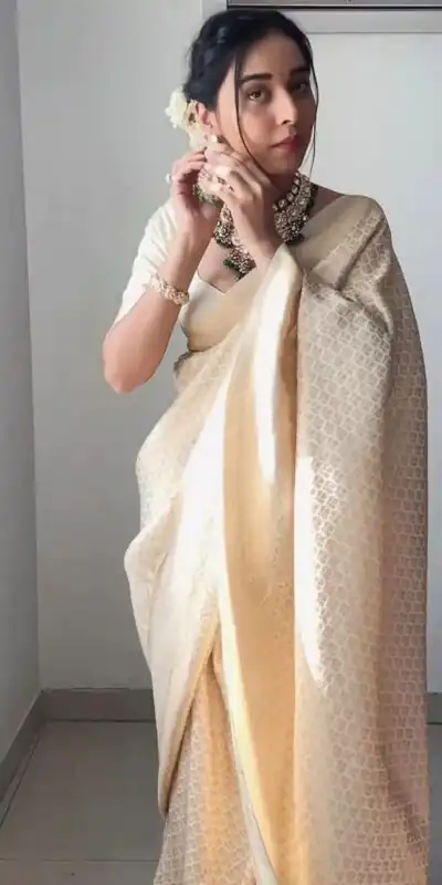 KPR 176 Off White Soft Lichi Silk Saree Perfect for Wedding, Party, Family Gatherings, Baisakhi, Holi – . Now at just ₹1499. Delivery 4-6 Working | Creative Sarees, Embroidered Sarees, Bollywood Sarees, Designer Sarees, Ethnic Saree, Modern Digital sarees, Party Wear Sarees, Sarees