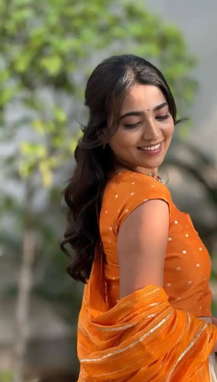 PC 521 Orange Color Jacquard Silk Lehenga Choli with Designer Work. Special Price ₹2099. Delivery 4-6 Working Days. Shop now. | Bollywood Lehenga, Creative Lehenga, Designer Lehenga, Embroidered Lehenga, Lehenga, Party Wear Lehenga