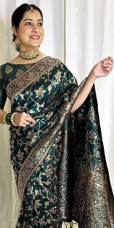 KP 6042 Peacock Green Color Soft Lichi Silk Saree with Lace Border & Lace Work. Get it for ₹1399. Delivery 4-6 Working Days. Shop now. | Creative Sarees, Embroidered Sarees, Bollywood Sarees, Designer Sarees, Ethnic Saree, Modern Digital sarees, Party Wear Sarees, Sarees