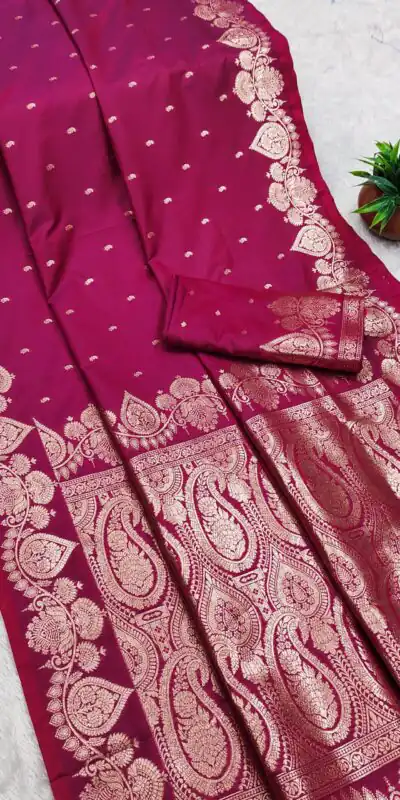 MB 142 Pink Banarasi Silk with Zari Work & Lace Work Saree . Affordable Price ₹1899. Delivery 4-6 Working Days. Shop now. | Creative Sarees, Embroidered Sarees, Bollywood Sarees, Designer Sarees, Ethnic Saree, Modern Digital sarees, Party Wear Sarees, Sarees