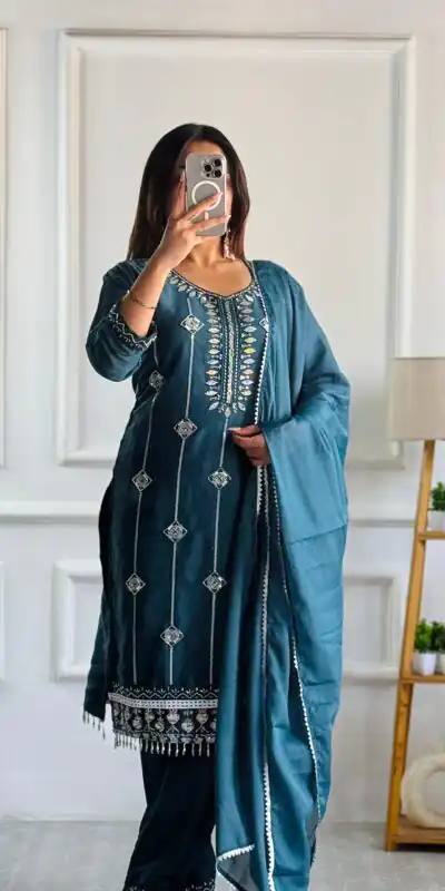VLM 249 Teal Star Georgette Salwar Suit with Lace Work. Wedding, Party, Festive, Events Grab it for ₹1799. Delivery 4-6 Working Days. Shop now. | Casual Suits, Jump Suits, Creative suits, Designer Suits, Palazzo Suits, Party Wear Suits, Patiala Suits, Salwar suit, Straight Suits