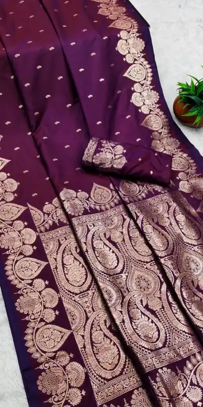 MB 142 Wine Banarasi Silk with Zari Work & Lace Work Saree . Affordable Price ₹1899. Delivery 4-6 Working Days. Shop now. | Creative Sarees, Embroidered Sarees, Bollywood Sarees, Designer Sarees, Ethnic Saree, Modern Digital sarees, Party Wear Sarees, Sarees