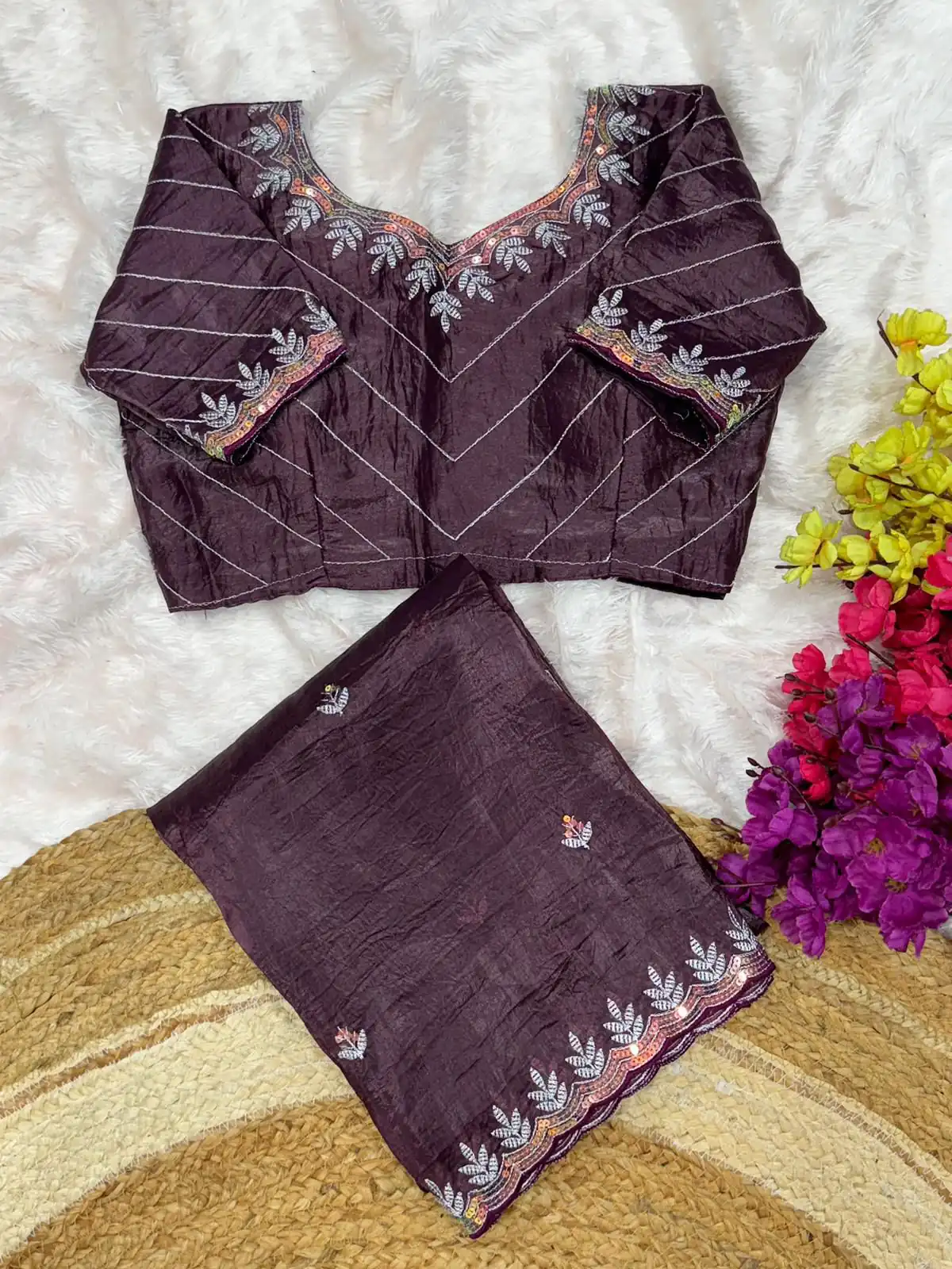 AC COCKTAIL Wine Gold Crush Saree Perfect for Wedding, Party, Engagement, Cultural Events, Pongal – . Available at ₹2149 only. Delivery 4-6 Working Day | Creative Sarees, Embroidered Sarees, Bollywood Sarees, Designer Sarees, Ethnic Saree, Modern Digital sarees, Party Wear Sarees, Sarees