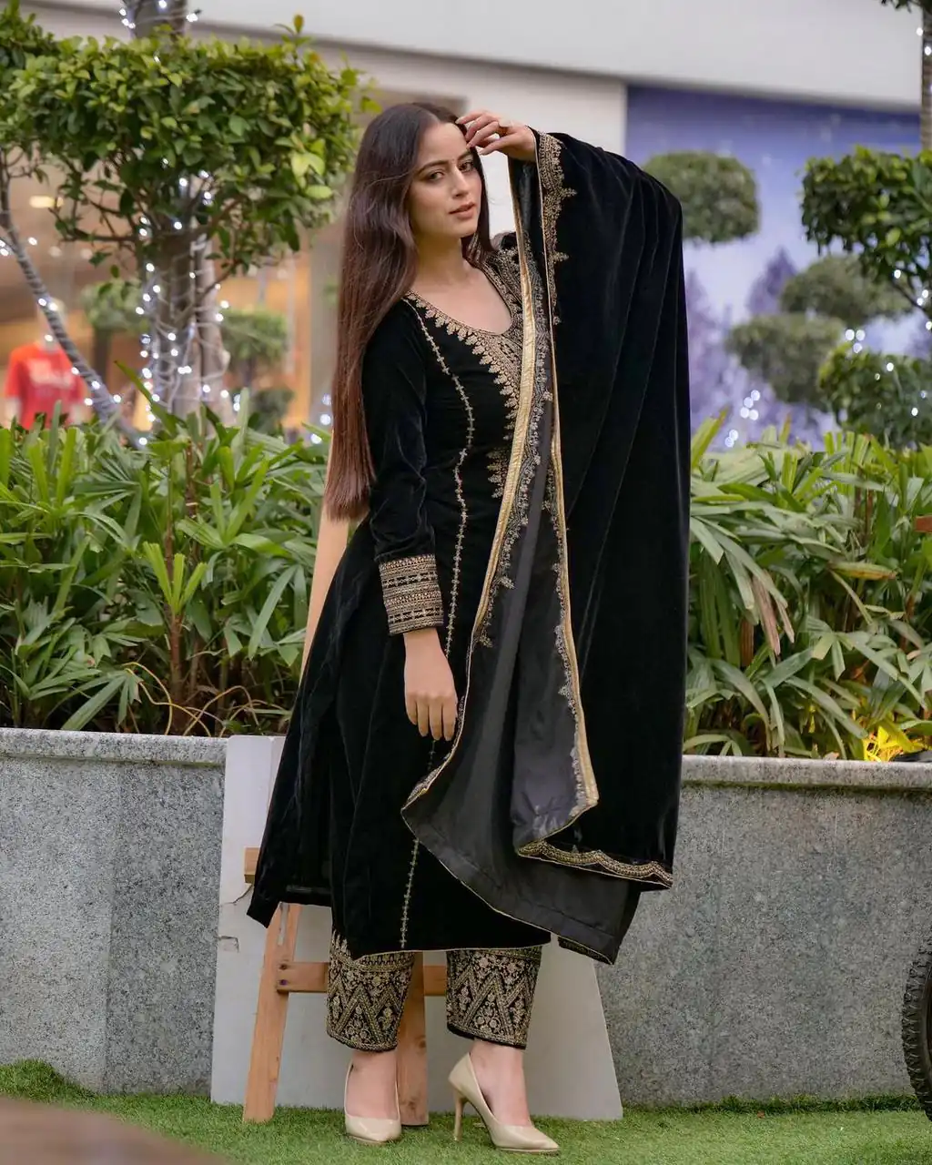 SRK 5017 Black in Viscose Velvet Embroidery Work & Lace Work Salwar Suit . Exclusive Offer ₹1999. Delivery 4-6 Working Days. Shop now. | Bollywood Lehenga, Creative Lehenga, Designer Lehenga, Embroidered Lehenga, Lehenga, Party Wear Lehenga