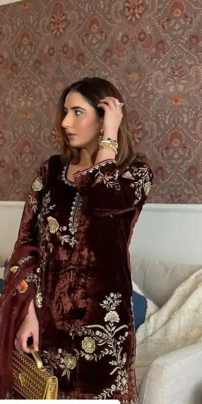 BE 408 Brown Soft Organza Salwar Suit with Lace Work & Embroidery Work. Special Price ₹2049. Delivery 4-6 Working Days. Shop now. | Bollywood Lehenga, Creative Lehenga, Designer Lehenga, Embroidered Lehenga, Lehenga, Party Wear Lehenga