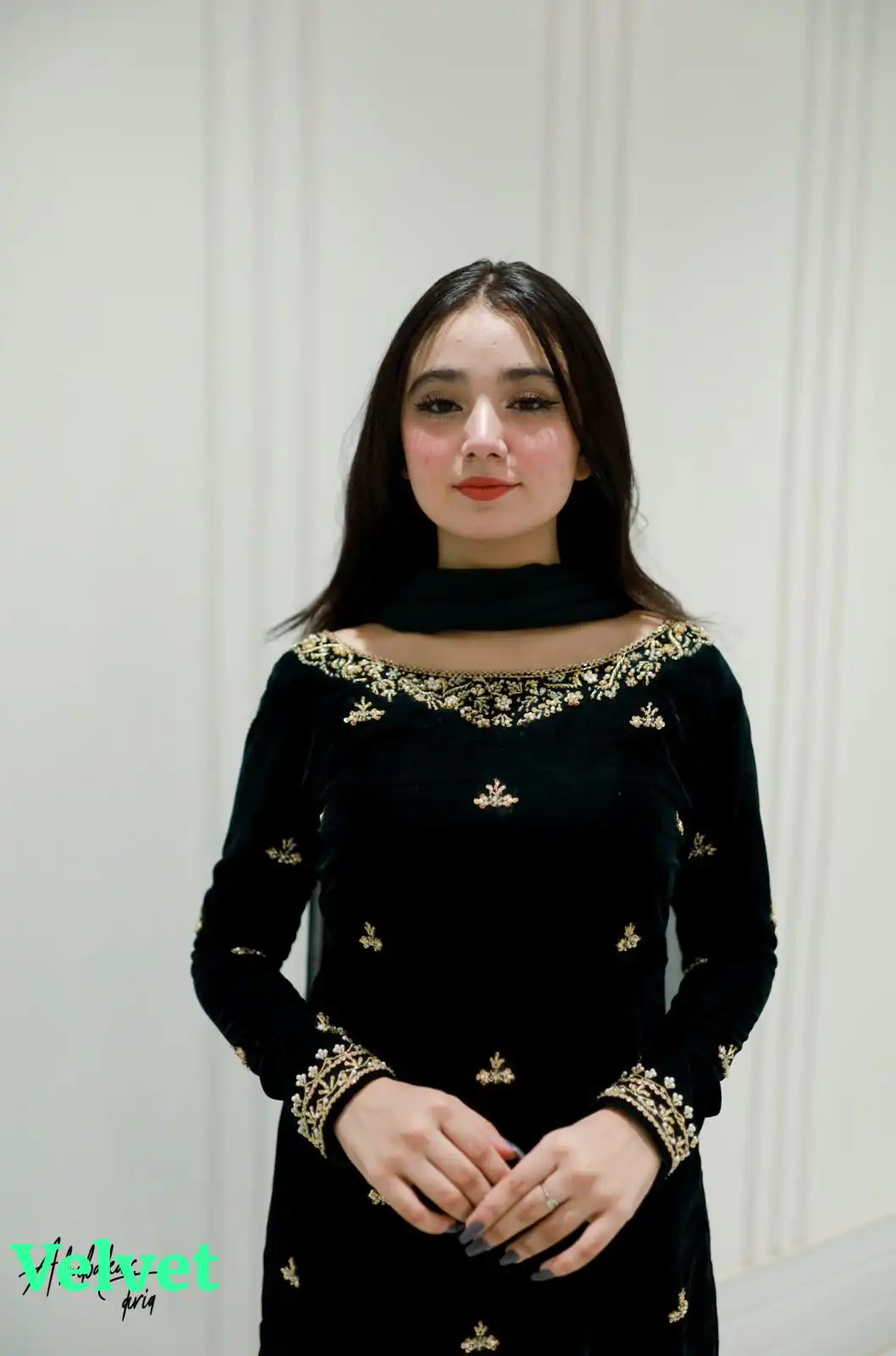 LG 2024 Green Velvet Salwar Suit with Lace Work & Embroidery Work. Festive Deal ₹1799. Delivery 4-6 Working Days. Shop now. | Casual Suits, Jump Suits, Tops & Bottoms, Track Suits, Trendy Wear, Creative suits, Designer Suits, Palazzo Suits, Party Wear Suits, Patiala Suits, Salwar suit, Straight Suits