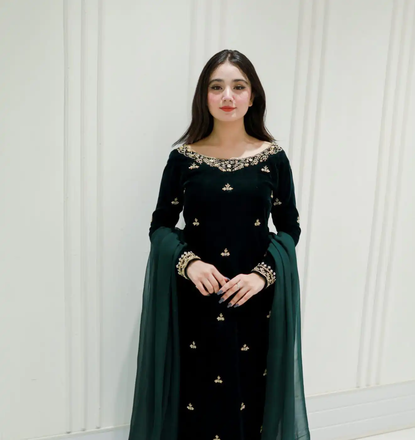 LG 2024 Green Velvet Salwar Suit with Lace Work & Embroidery Work. Festive Deal ₹1799. Delivery 4-6 Working Days. Shop now. | Casual Suits, Jump Suits, Tops & Bottoms, Track Suits, Trendy Wear, Creative suits, Designer Suits, Palazzo Suits, Party Wear Suits, Patiala Suits, Salwar suit, Straight Suits