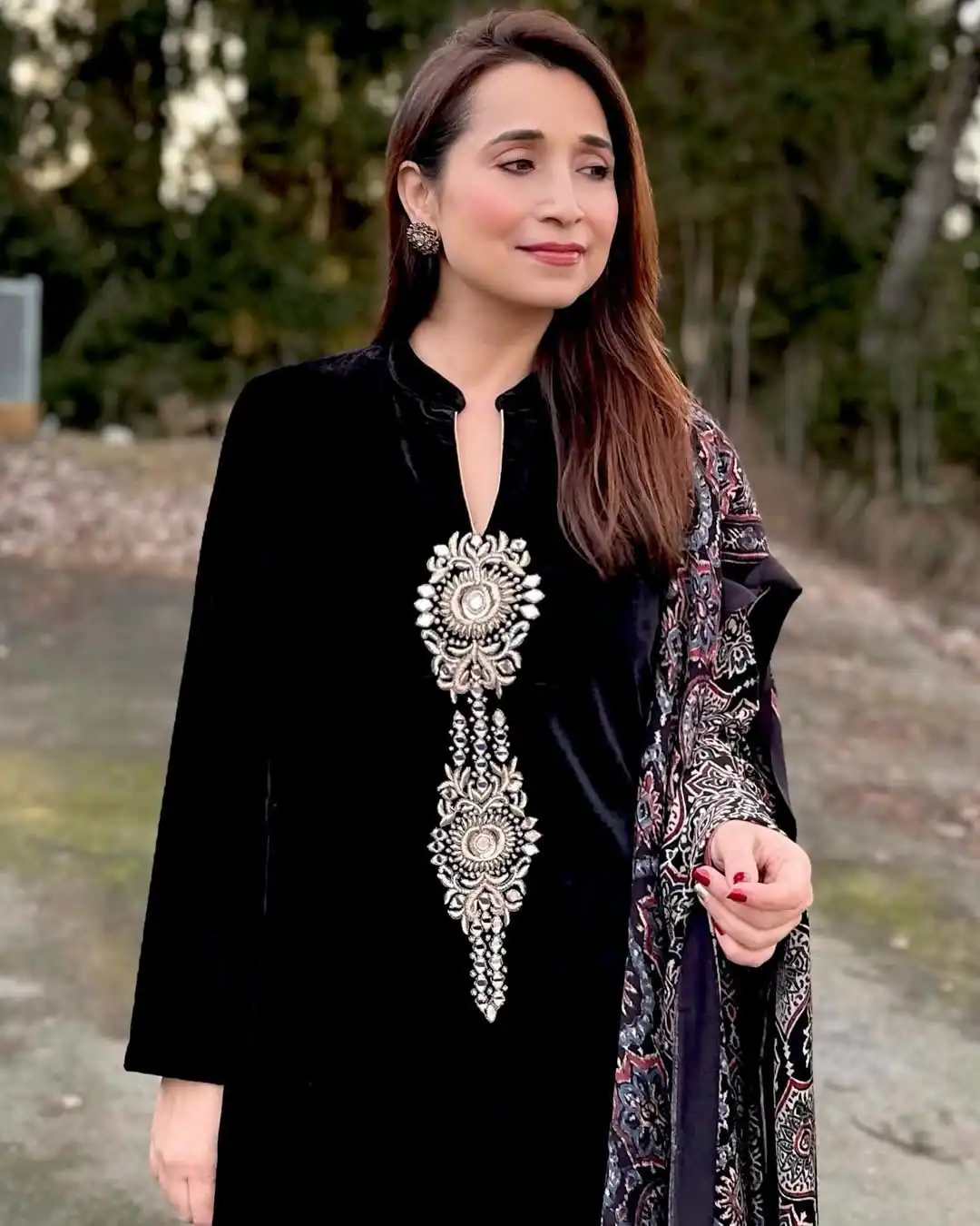 LG 2026 Navy Blue Velvet Salwar Suit with Embroidery Work. Introductory Price ₹1849. Delivery 4-6 Working Days. Shop now. | Casual Suits, Jump Suits, Tops & Bottoms, Track Suits, Trendy Wear, Creative suits, Designer Suits, Palazzo Suits, Party Wear Suits, Patiala Suits, Salwar suit, Straight Suits