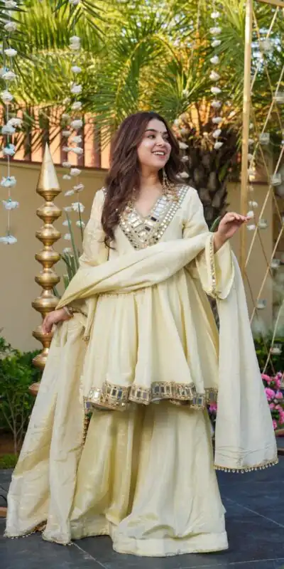 VLM 306 Off White Cosmos Silk Salwar Suit Perfect for Wedding, Party, Ethnic Day, Anniversary, Pooja – . Exclusive Offer ₹2549. Delivery 4-6 Worki | Casual Suits, Jump Suits, Tops & Bottoms, Track Suits, Trendy Wear, Creative suits, Designer Suits, Palazzo Suits, Party Wear Suits, Patiala Suits, Salwar suit, Straight Suits