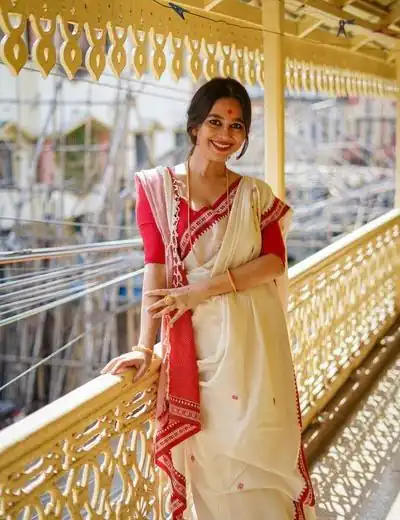 KP 5074 White Color Soft Lilan Slab Weaving Work Saree Casual, Party Wear, Wedding, Events Etc. Expected Delivery 4-6 Working Days @1449/- | Creative Sarees, Embroidered Sarees, Bollywood Sarees, Designer Sarees, Ethnic Saree, Modern Digital sarees, Party Wear Sarees, Sarees