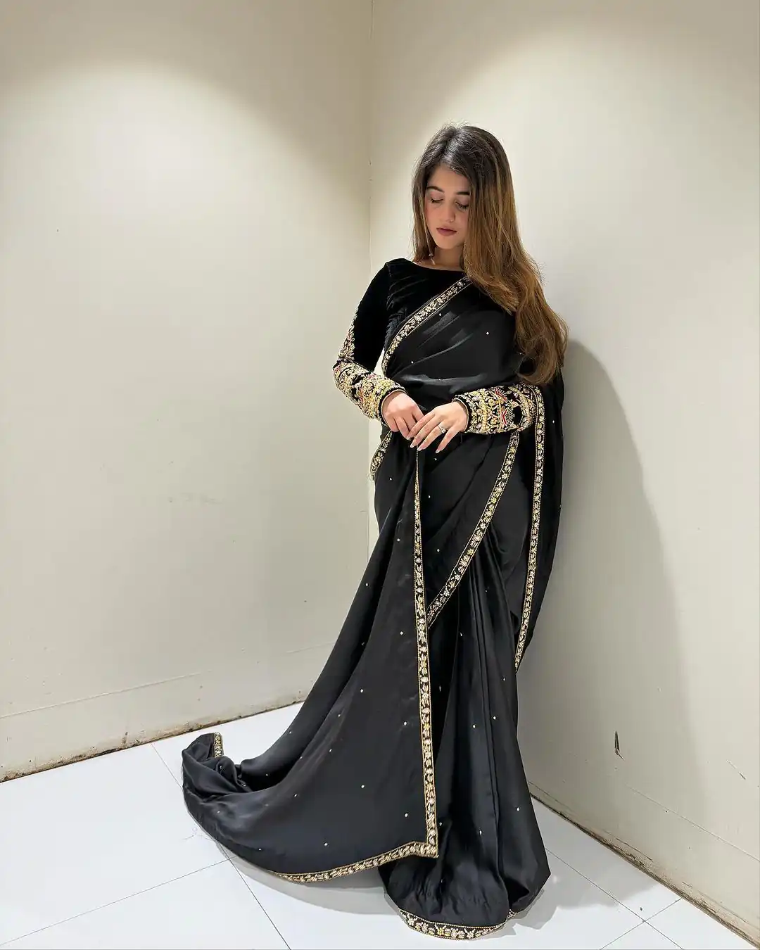 ST 403 Black in 9000 Velvet Embroidery Work & Lace Work Saree . Introductory Price ₹1999. Delivery 4-6 Working Days. Shop now. | Creative Sarees, Embroidered Sarees, Bollywood Sarees, Designer Sarees, Ethnic Saree, Modern Digital sarees, Party Wear Sarees, Sarees