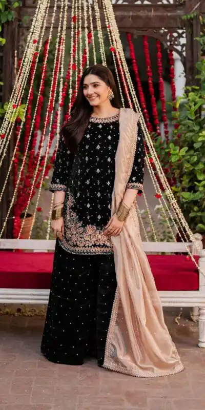 KD 1536 Black Viscose Velvet Thread Sequence Work Salwar Suit Wedding, Party, Festive, Events, Special Price ₹2399. Delivery 4-6 Working Days. Shop now. | Casual Suits, Jump Suits, Tops & Bottoms, Track Suits, Trendy Wear, Creative suits, Designer Suits, Palazzo Suits, Party Wear Suits, Patiala Suits, Salwar suit, Straight Suits