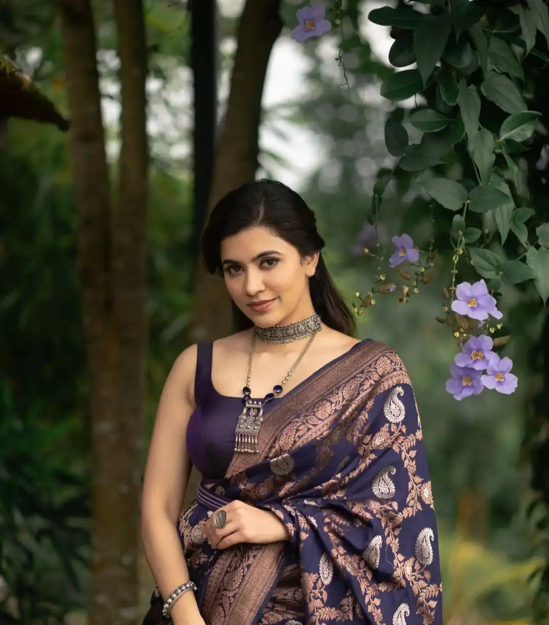 KPR 192 Blue Soft Lichi Silk Saree with Lace Border & Lace Work. Affordable Price ₹1449. Delivery 4-6 Working Days. Shop now. | Creative Sarees, Embroidered Sarees, Bollywood Sarees, Designer Sarees, Ethnic Saree, Modern Digital sarees, Party Wear Sarees, Sarees