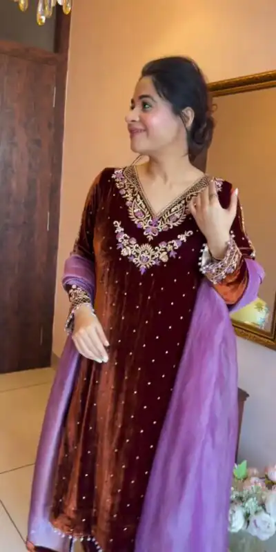 LG 2039 Brown Velvet Salwar Suit with Bead Work & Embroidery Work. Best Price ₹1999. Delivery 4-6 Working Days. Shop now. | Casual Suits, Jump Suits, Tops & Bottoms, Track Suits, Trendy Wear, Creative suits, Designer Suits, Palazzo Suits, Party Wear Suits, Patiala Suits, Salwar suit, Straight Suits