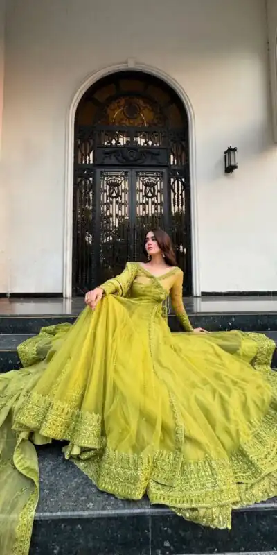 RTC 5895 Green Butterfly Net Lehenga Choli with Designer Work. Affordable Price ₹2599. Delivery 4-6 Working Days. Shop now. | Bollywood Lehenga, Creative Lehenga, Designer Lehenga, Embroidered Lehenga, Lehenga, Party Wear Lehenga