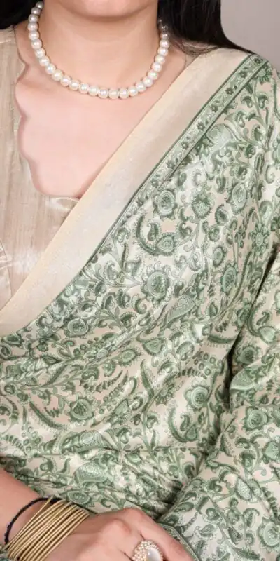 YNF 7014 Green Tasar Silk Saree Perfect for Wedding, Party, Reception, Housewarming, Pooja – . Exclusive Offer ₹1649. Delivery 4-6 Working Days. Shop | Creative Sarees, Embroidered Sarees, Bollywood Sarees, Designer Sarees, Ethnic Saree, Modern Digital sarees, Party Wear Sarees, Sarees