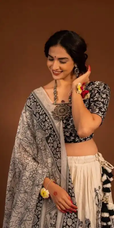 PC 440 Light Peach in Cotton Kalamkari Print Lehenga Choli . Available at ₹2149 only. Delivery 4-6 Working Days. Shop now. | Bollywood Lehenga, Creative Lehenga, Designer Lehenga, Embroidered Lehenga, Lehenga, Party Wear Lehenga