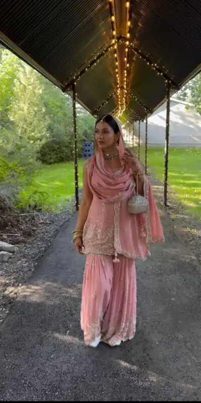 BE 430 Light Peach Color Georgette Salwar Suit with Embroidery Work. Best Price ₹2399. Delivery 4-6 Working Days. Shop now. | Casual Suits, Jump Suits, Tops & Bottoms, Track Suits, Trendy Wear, Creative suits, Designer Suits, Palazzo Suits, Party Wear Suits, Patiala Suits, Salwar suit, Straight Suits