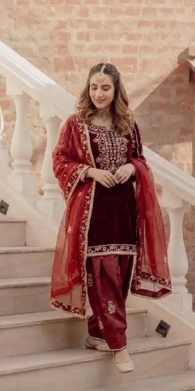 BE 424 Maroon Organza Salwar Suit with Embroidery Work. Wedding, Party, Festive, Events Best Price ₹2049. Delivery 4-6 Working Days. Shop now. | Casual Suits, Jump Suits, Tops & Bottoms, Track Suits, Trendy Wear, Creative suits, Designer Suits, Palazzo Suits, Party Wear Suits, Patiala Suits, Salwar suit, Straight Suits