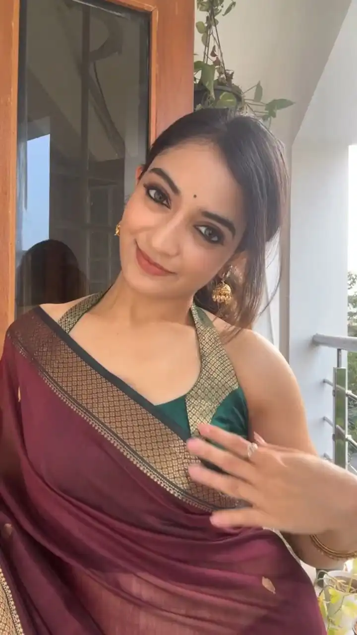 KP 6059 Maroon Soft Lichi Silk Saree with Lace Border & Lace Work. Affordable Price ₹1449. Delivery 4-6 Working Days. Shop now. | Creative Sarees, Embroidered Sarees, Bollywood Sarees, Designer Sarees, Ethnic Saree, Modern Digital sarees, Party Wear Sarees, Sarees