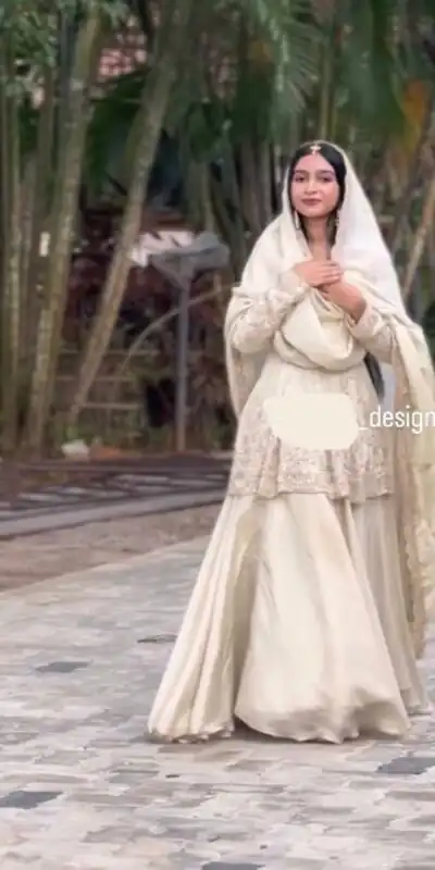 VLM 309 Off White Chinon Silk Salwar Suit with Embroidery Work & Lace Work. Get it for ₹2399. Delivery 4-6 Working Days. Shop now. | Casual Suits, Jump Suits, Tops & Bottoms, Track Suits, Trendy Wear, Creative suits, Designer Suits, Palazzo Suits, Party Wear Suits, Patiala Suits, Salwar suit, Straight Suits