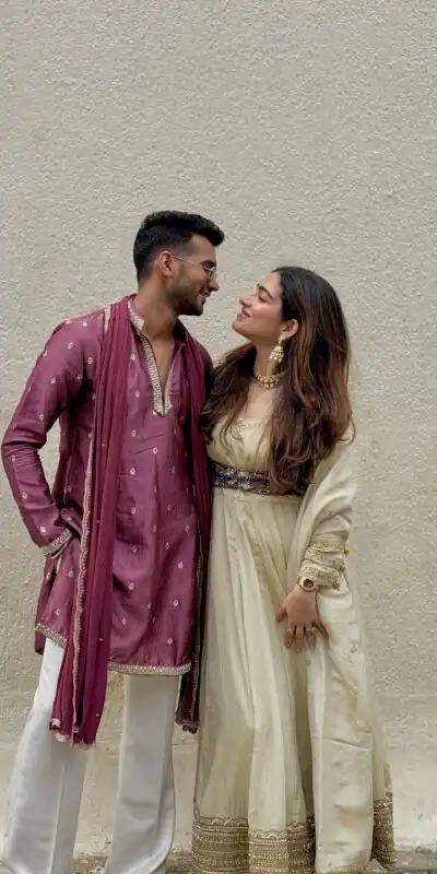 RTC 5957 Off White Chinon Silk Salwar Suit with Thread Embroidery. Available at ₹2449 only. Delivery 4-6 Working Days. Shop now. | Casual Suits, Jump Suits, Tops & Bottoms, Track Suits, Trendy Wear, Creative suits, Designer Suits, Palazzo Suits, Party Wear Suits, Patiala Suits, Salwar suit, Straight Suits