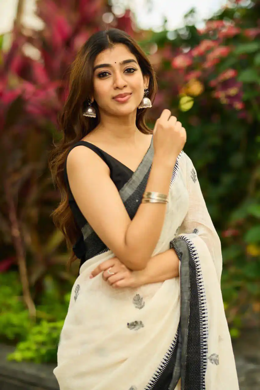 KPR 251 Off White Soft Lilan Slab Saree Perfect for Wedding, Party, Temple Visit, Sangeet, Pooja Festive Deal ₹1349. Delivery 4-6 Working Days. Shop now. | Creative Sarees, Embroidered Sarees, Bollywood Sarees, Designer Sarees, Ethnic Saree, Modern Digital sarees, Party Wear Sarees, Sarees