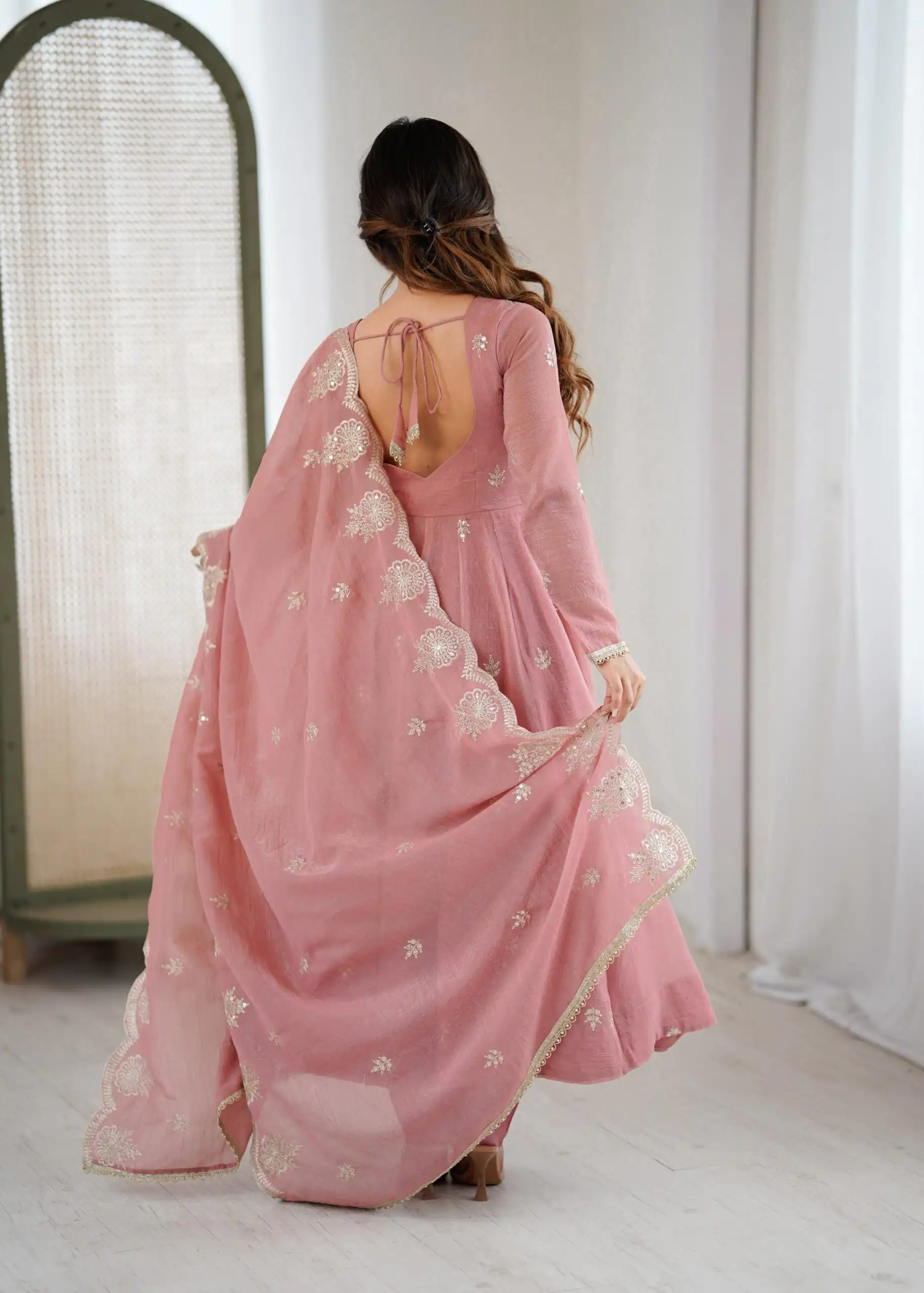 ZF 5011 Onion Crunchy Silk Gown with Embroidery Work. Wedding, Party, Festive, Events Best Price ₹2099. Delivery 4-6 Working Days. Shop now. | Bollywood Gowns, Creative Gowns, Designer Gowns, Embroidered Gowns, Gowns, Party Wear Gowns