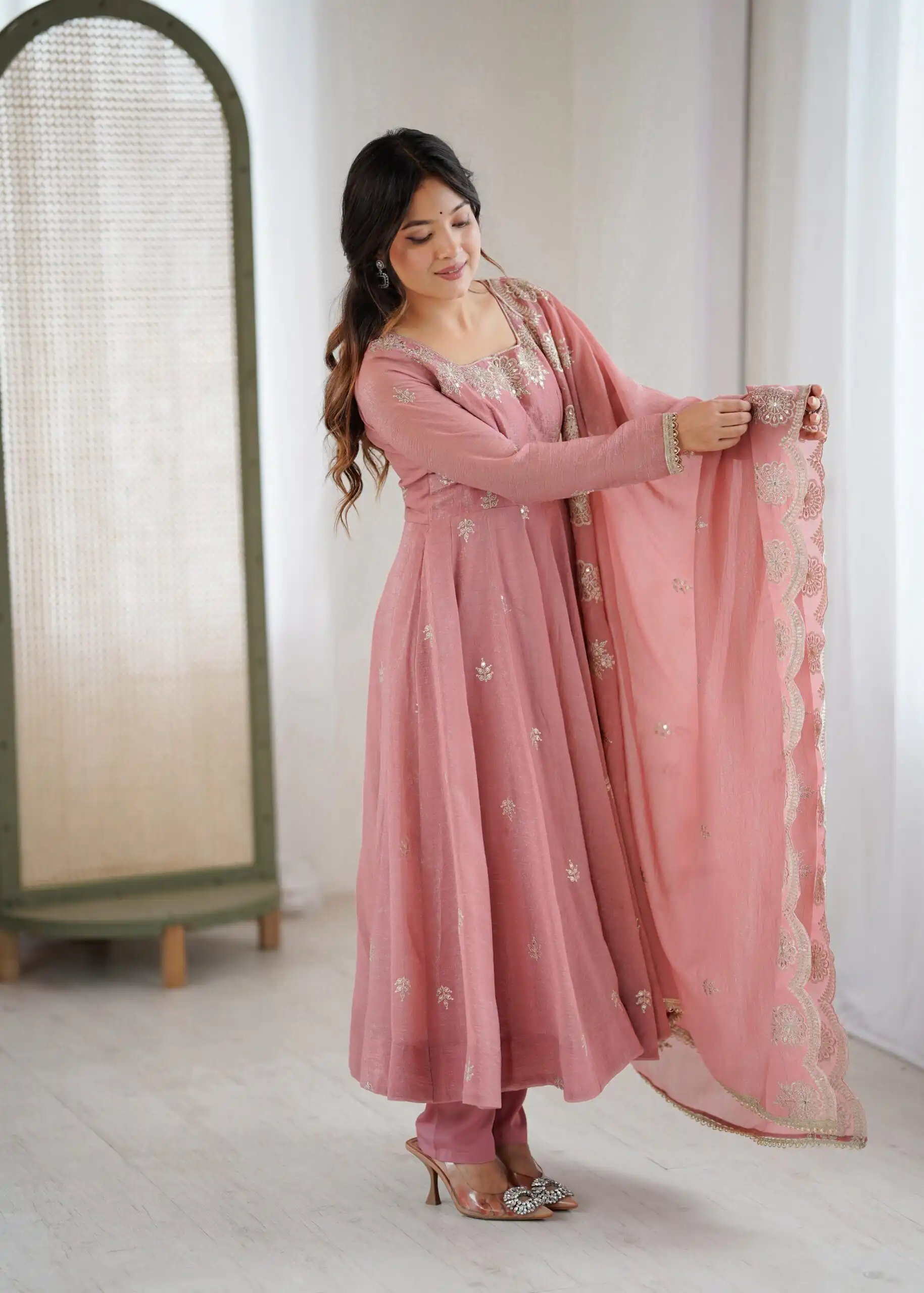 ZF 5011 Onion Crunchy Silk Gown with Embroidery Work. Wedding, Party, Festive, Events Best Price ₹2099. Delivery 4-6 Working Days. Shop now. | Bollywood Gowns, Creative Gowns, Designer Gowns, Embroidered Gowns, Gowns, Party Wear Gowns