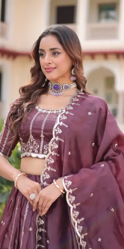 KA 5056 Onion Gold Crush Lehenga Choli with Embroidery Work & Zari Work. Best Price ₹2599. Delivery 4-6 Working Days. Shop now. | Bollywood Lehenga, Creative Lehenga, Designer Lehenga, Embroidered Lehenga, Lehenga, Party Wear Lehenga