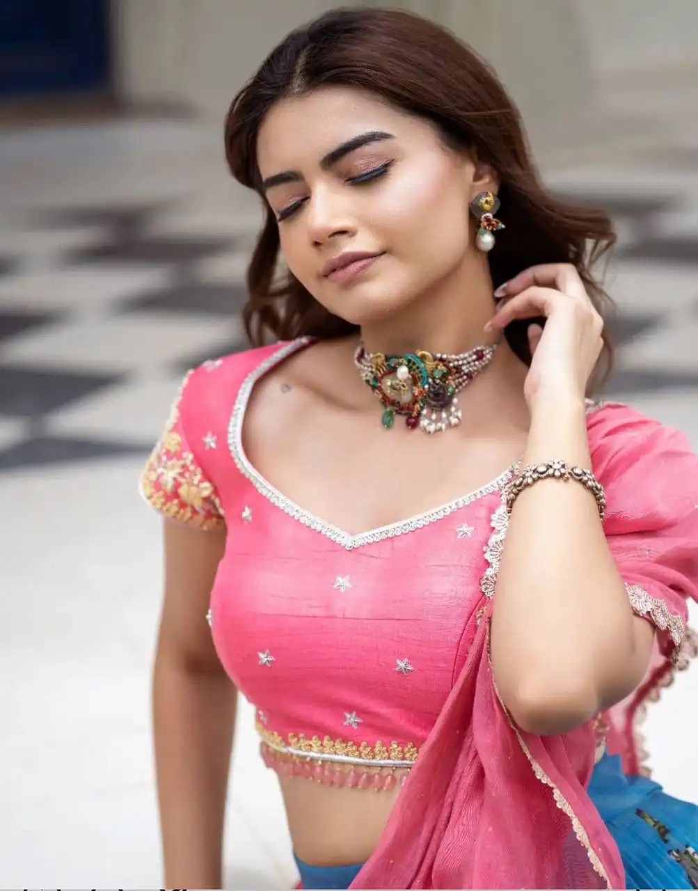 PC 436 Peach Fox Georgette Lehenga Choli Perfect for Wedding, Party, Ethnic Day, Family Gatherings, Bridal Wear – . Exclusive Offer ₹2140. Delivery 4- | Bollywood Lehenga, Creative Lehenga, Designer Lehenga, Embroidered Lehenga, Lehenga, Party Wear Lehenga