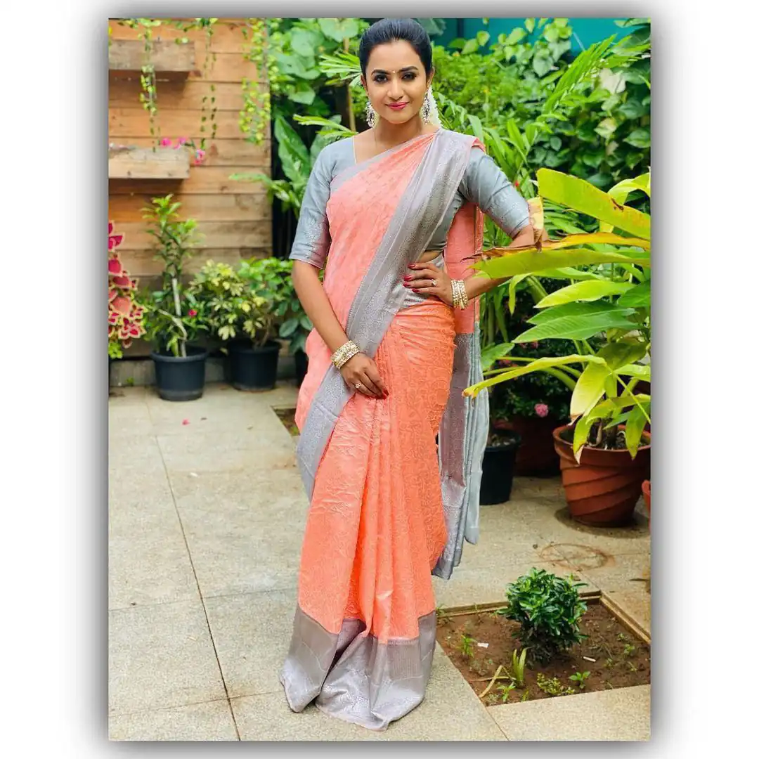 KP 1034 Peach Soft Lichi Silk Saree with Lace Border & Lace Work. Affordable Price ₹1449. Delivery 4-6 Working Days. Shop now. | Creative Sarees, Embroidered Sarees, Bollywood Sarees, Designer Sarees, Ethnic Saree, Modern Digital sarees, Party Wear Sarees, Sarees