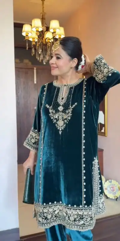 LG 2035 Peacock Blue in Velvet Embroidery Work & Lace Work Salwar Suit . Now at just ₹2049. Delivery 4-6 Working Days. Shop now. | Casual Suits, Jump Suits, Tops & Bottoms, Track Suits, Trendy Wear, Creative suits, Designer Suits, Palazzo Suits, Party Wear Suits, Patiala Suits, Salwar suit, Straight Suits