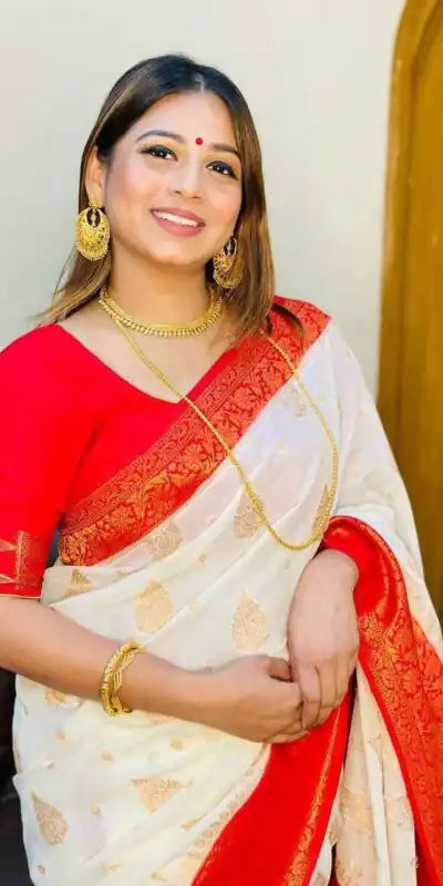 KPR 126 Red in Red Soft Lichi Silk Designer Work Saree . Wedding, Party, Festive, Events, Affordable Price ₹1499. Delivery 4-6 Working Days. Shop now. | Creative Sarees, Embroidered Sarees, Bollywood Sarees, Designer Sarees, Ethnic Saree, Modern Digital sarees, Party Wear Sarees, Sarees