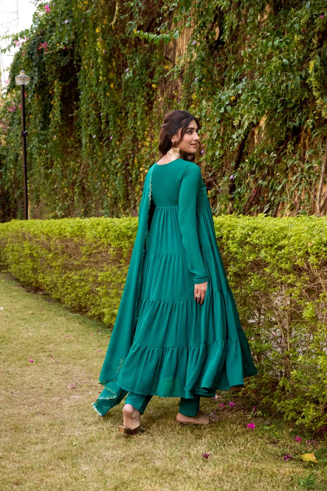 YNF 5001 Teal in White Marbel. Designer Work Salwar Suit Wedding, Party, Festive, Events, Best Price ₹2599. Delivery 4-6 Working Days. Shop now. | Casual Suits, Jump Suits, Creative suits, Designer Suits, Palazzo Suits, Party Wear Suits, Patiala Suits, Salwar suit, Straight Suits