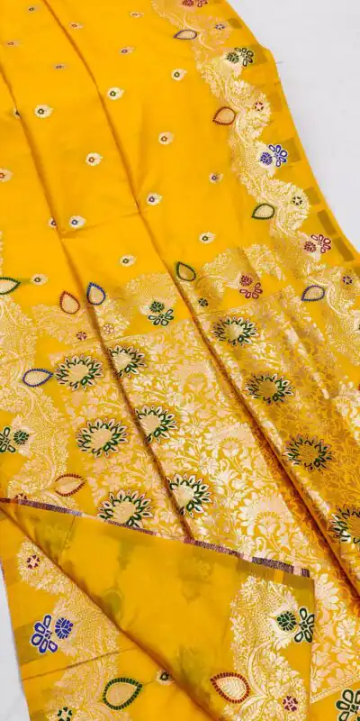 MB 3319 Yellow Color Banarasi Lace Work Gold Zari Border Saree . Available at ₹1849 only. Delivery 4-6 Working Days. Shop now. | Creative Sarees, Embroidered Sarees, Bollywood Sarees, Designer Sarees, Ethnic Saree, Modern Digital sarees, Party Wear Sarees, Sarees