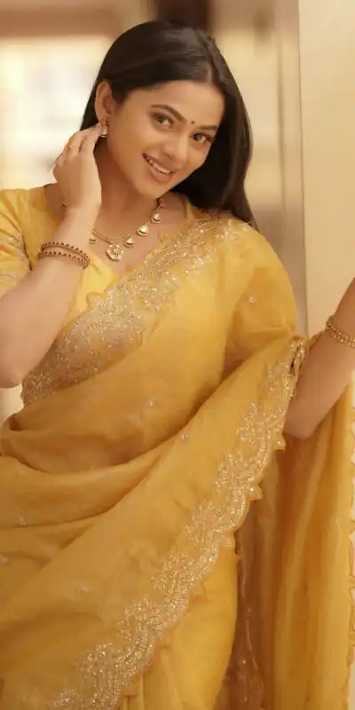 JR 642 Yellow Soft gold crush Saree Perfect for Wedding, Party, Diwali, Pongal, Baisakhi – . Now at just ₹1999. Delivery 4-6 Working Days. Shop now. | Creative Sarees, Embroidered Sarees, Bollywood Sarees, Designer Sarees, Ethnic Saree, Modern Digital sarees, Party Wear Sarees, Sarees