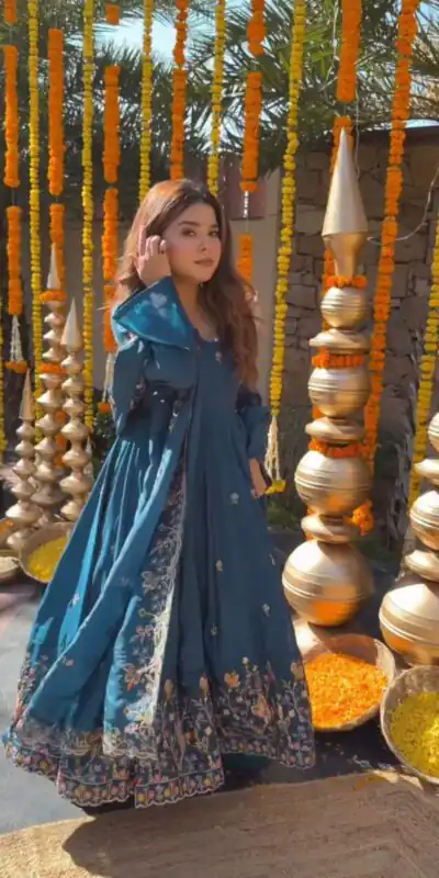 Teal Crap Silk Thread Work Salwar Suit