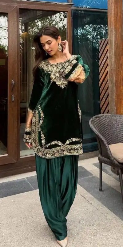 Green Viscose Velvet Thread Work Salwar Suit
